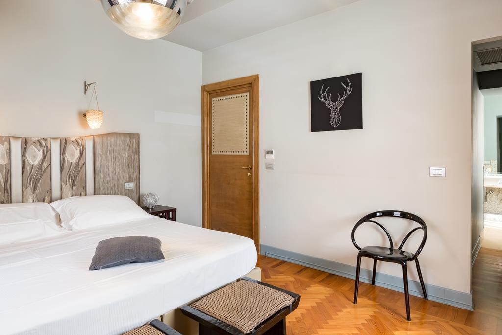 Rooms Roma - Monti ภายนอก รูปภาพ